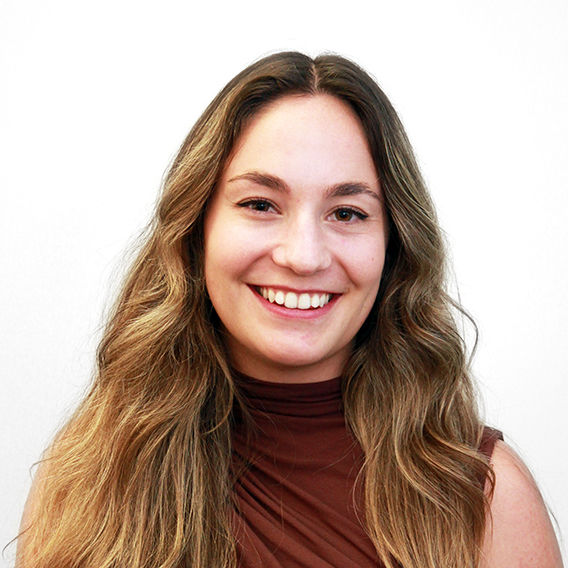 Headshot-Delzio-Molly-Grad-Student